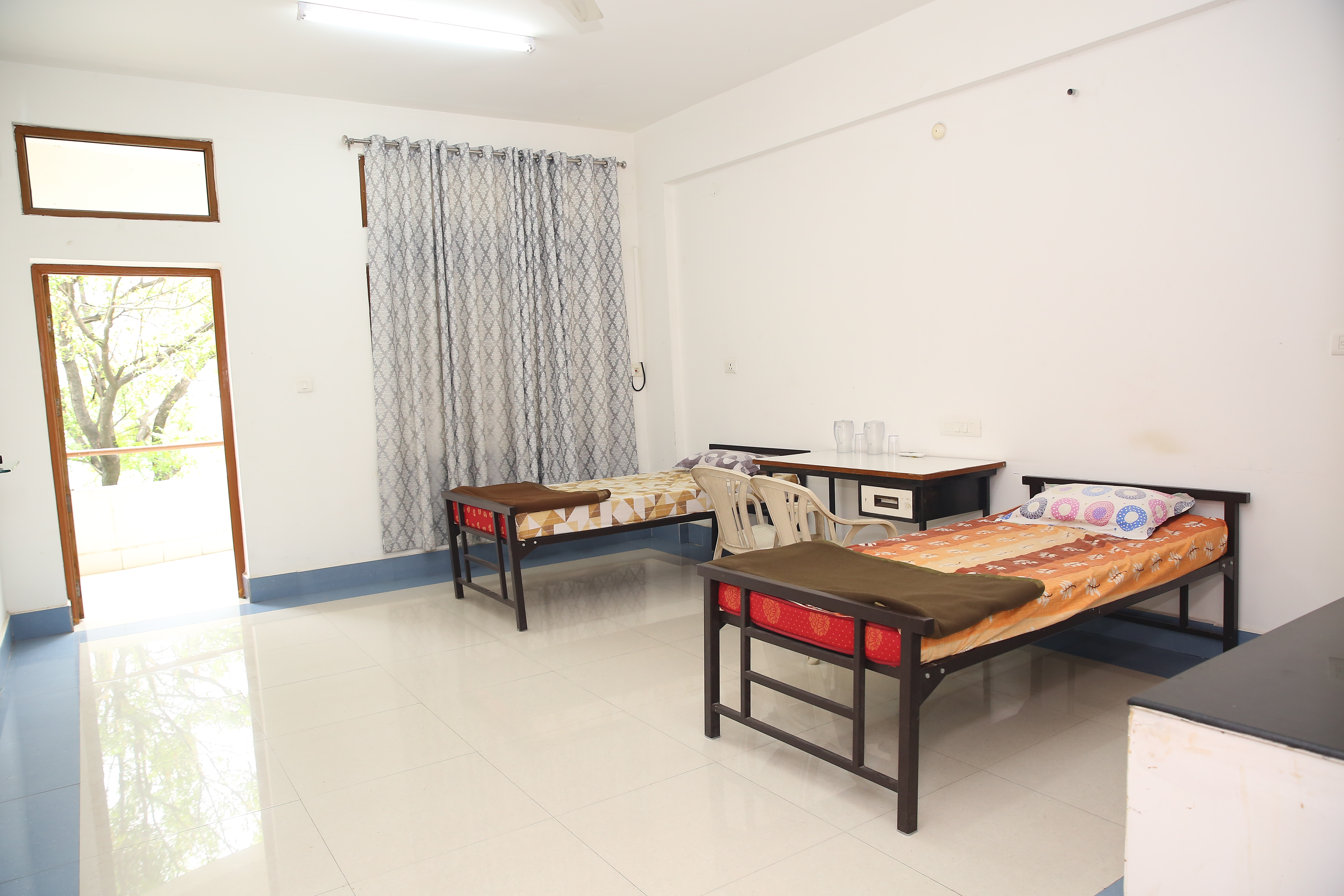 Hostel Room1
